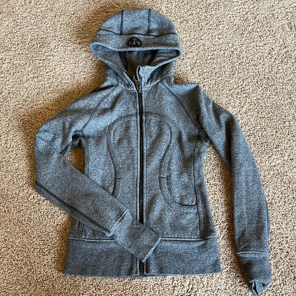 Lululemon scuba full zip. Size 4.